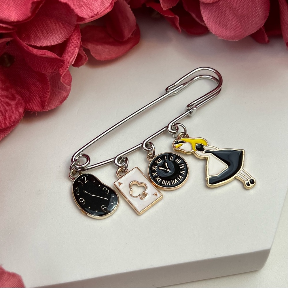 Alice in Wonderland Black & Silver Lapel Pin Brooch - Picture 3 of 14